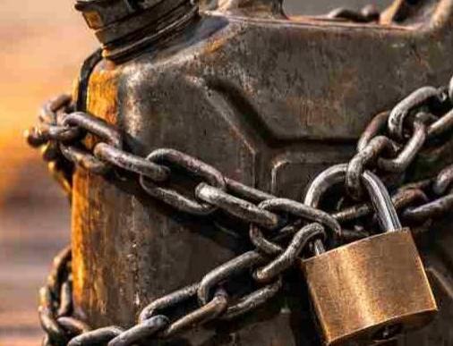 Продлевают санкции против России