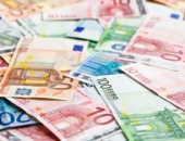 Vēl šodien var deklarēt 2015.gadā veiktos skaidras naudas darījumus virs 3000 EUR