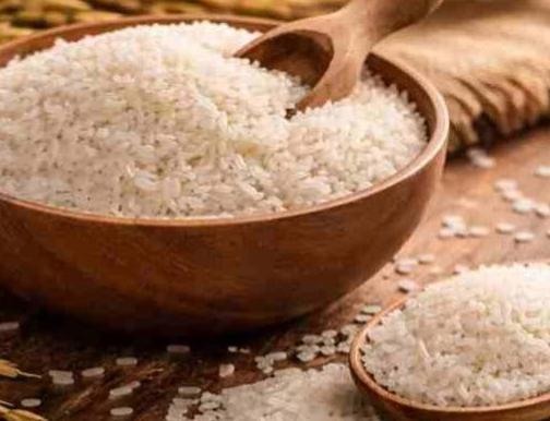 Снижен ввозной таможенный налог на лущеный рис