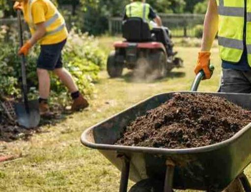 Полезная информация о работе во время летних каникул для школьников и их родителей