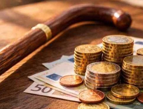 С пенсии до 1000 евро ПНН не удерживается