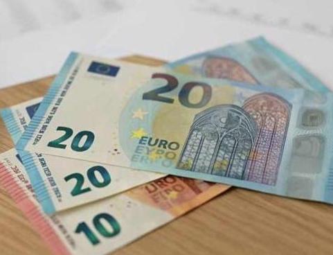Минимальная заработная плата в 2026 году – 780 евро в месяц