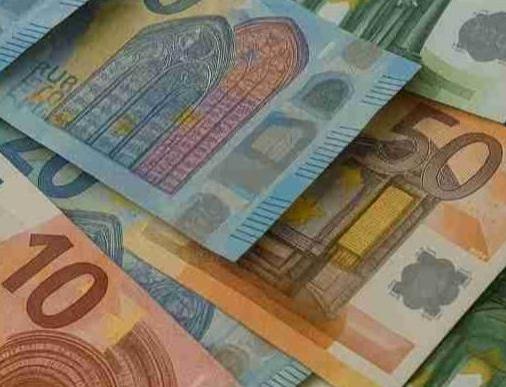 Усовершенствуют регулирование альтернативных инвестиционных фондов и управляющих