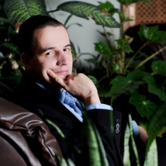 Эдгар Бисениекс