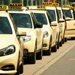 СГД начинает проводить усиленные проверки такси в аэропорту