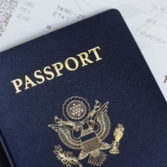 Паспорт и eID карта с истекшим сроком будут действительны до 30 апреля.
