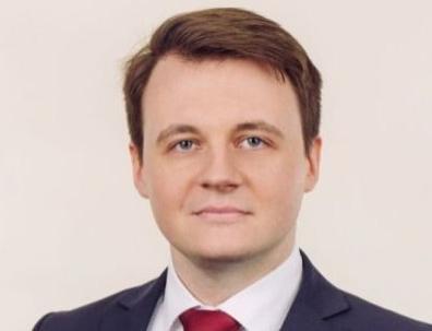 Арнольд Миканс
