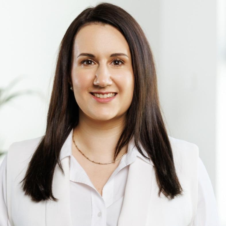 Алина Рускова