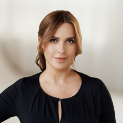 Dr. iur. Viktorija  Jarkina-Toča