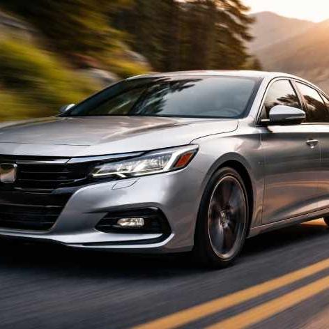 Palielina kompensāciju par darbinieka auto izmantošanu