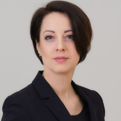 Мара Бекере