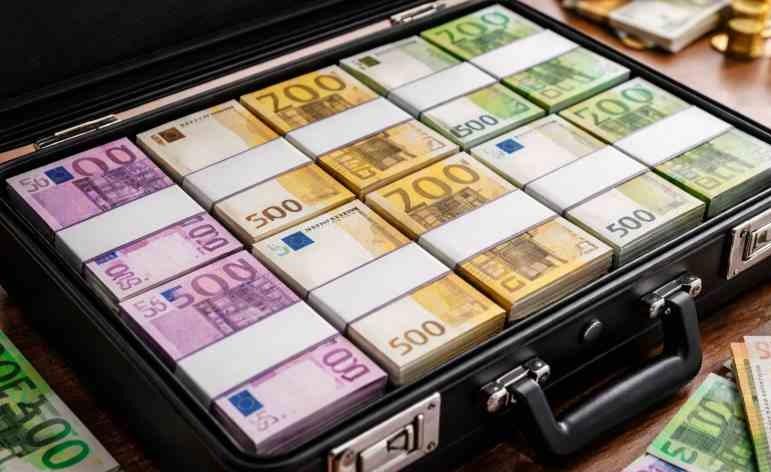 Efektīvāk apkaros karteļus